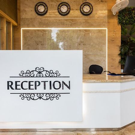 Capital O 47403 Hotel Manjeet Bhópál Exteriér fotografie