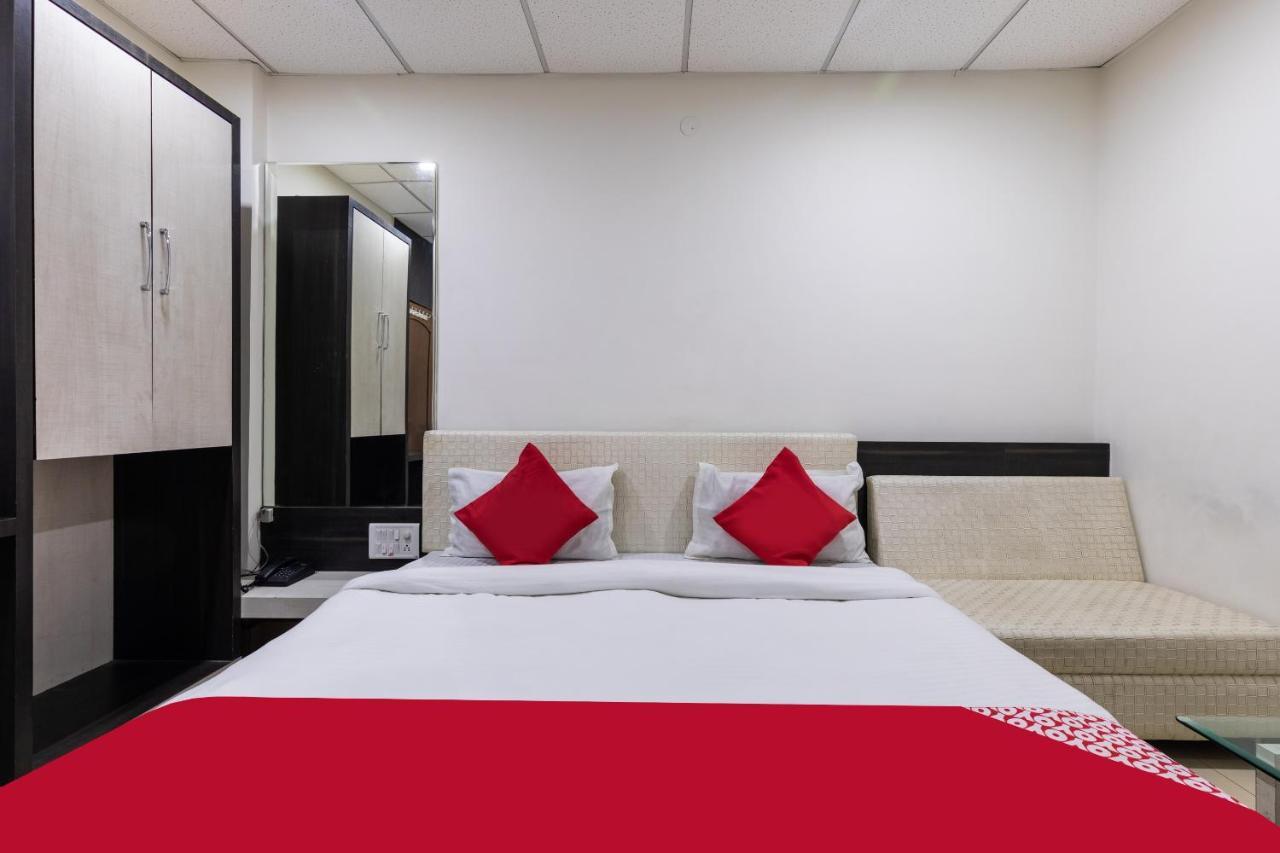 Capital O 47403 Hotel Manjeet Bhópál Exteriér fotografie